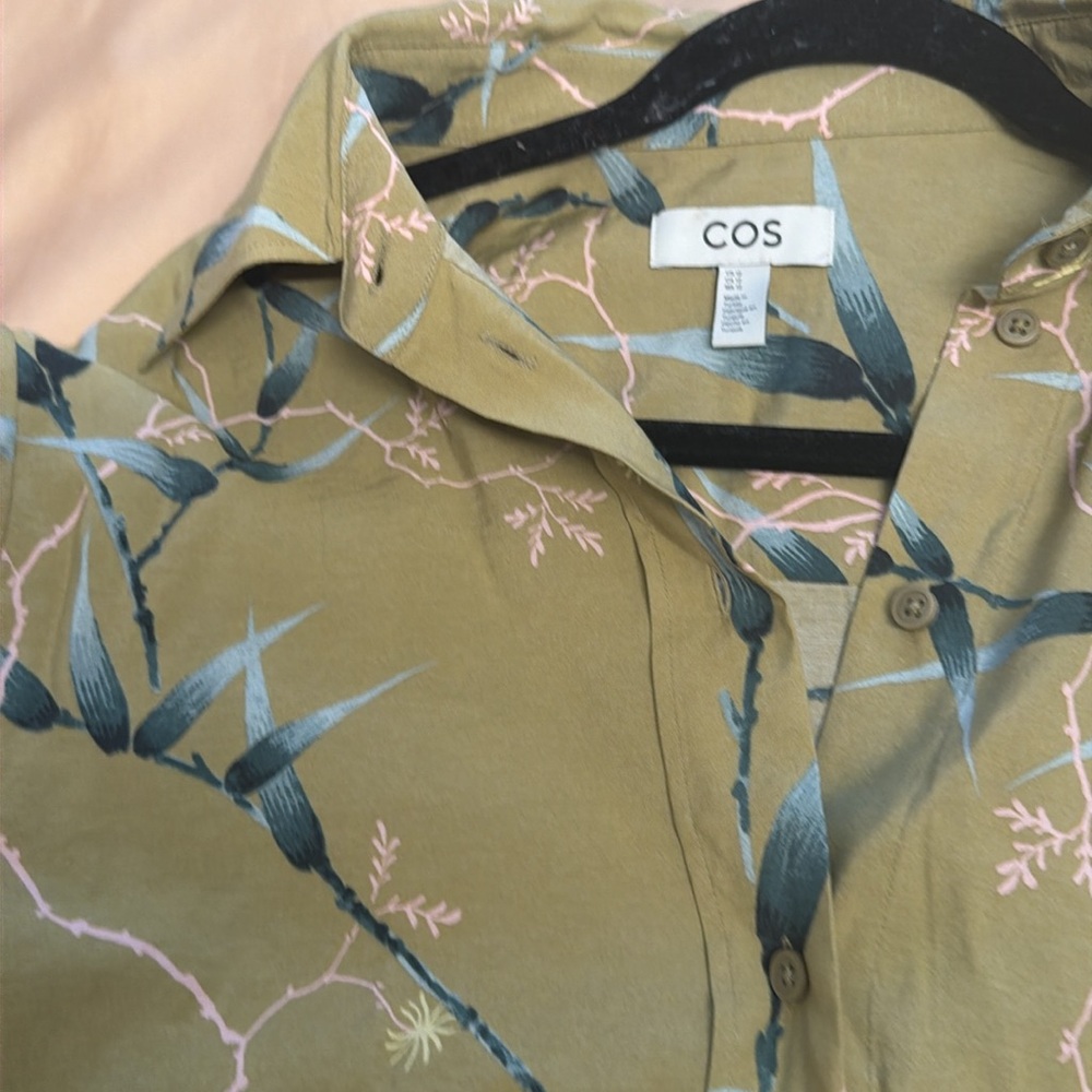 COS short sleeve button down - Picture 3 of 3